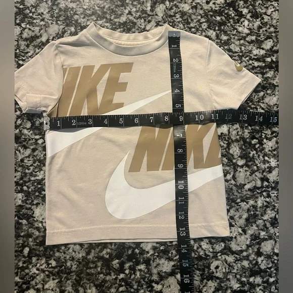 2pc Nike White Beige Swoosh Logo Shirt & Beige Shorts Set sz 2t (0796) - Picture 5 of 10